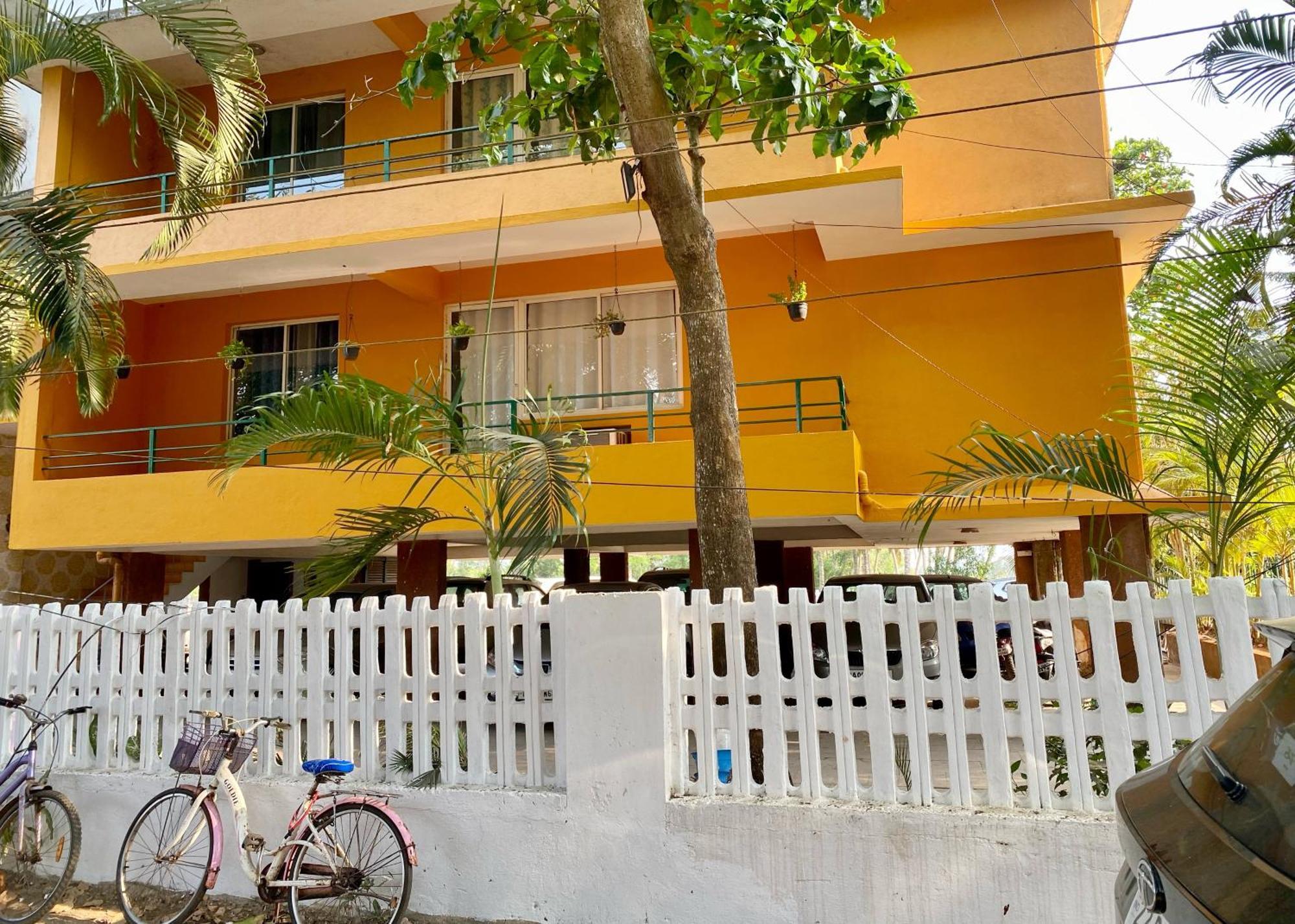 Ferienwohnung Bluebell Meadows 2Bhk Varca Exterior foto